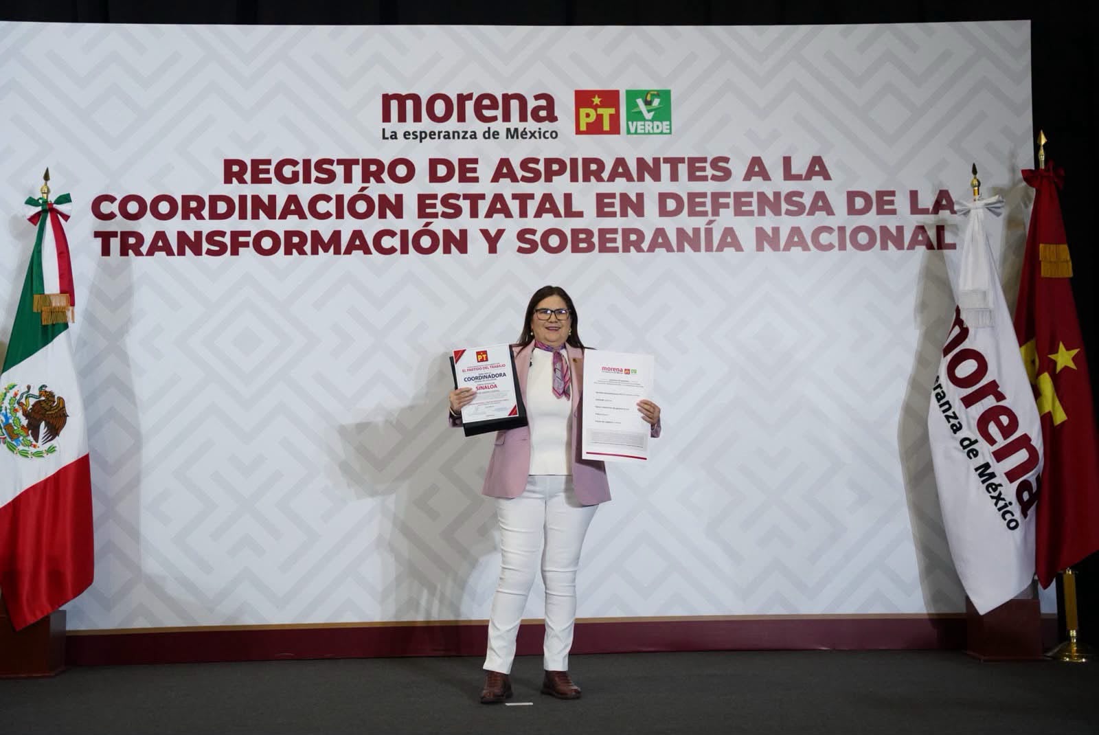 La Senadora Imelda Castro va por la gubernatura: ¡Se registra en Morena rumbo al 2027!