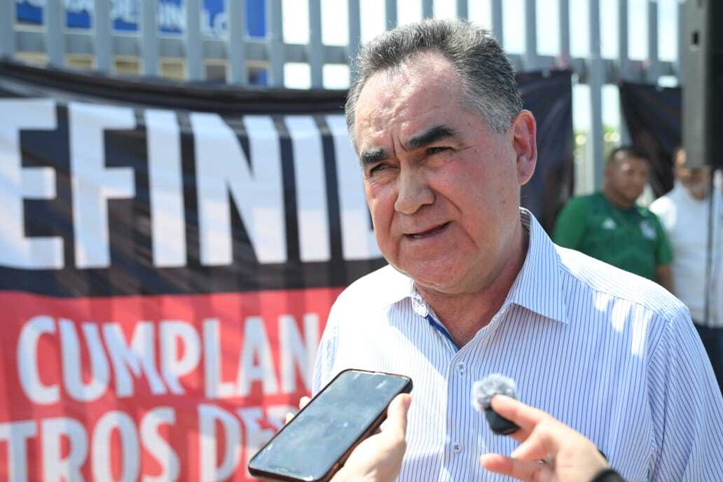 Madueña respalda al SUNTUAS en el paro y promete seguir gestionando recursos. Este miércoles, autoridades federales revisarán la crisis financiera de la UAS.