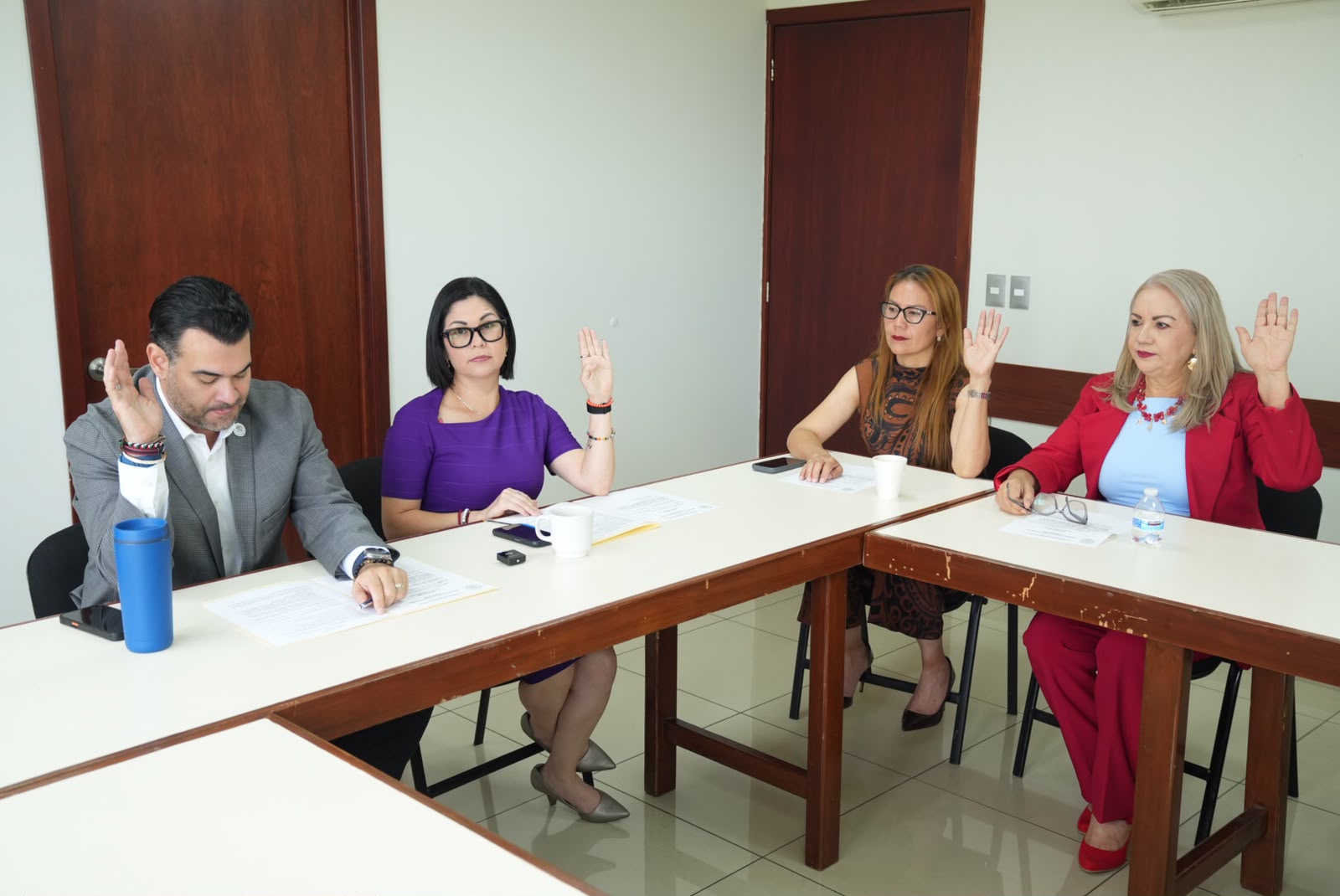 En Comisión diputadas y diputados avalan dictamen para modificar artículos transitorios de la reforma judicial en Sinaloa