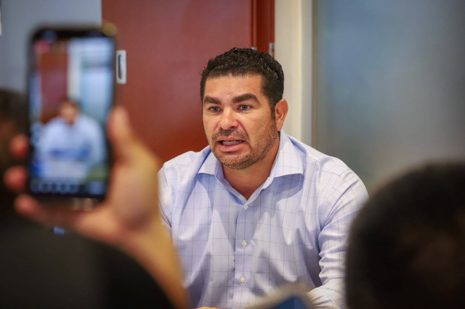 Aquí hay piso parejo para todos, no es un concurso de popularidad, es una definición del perfil más adecuado: Rodolfo Valenzuela