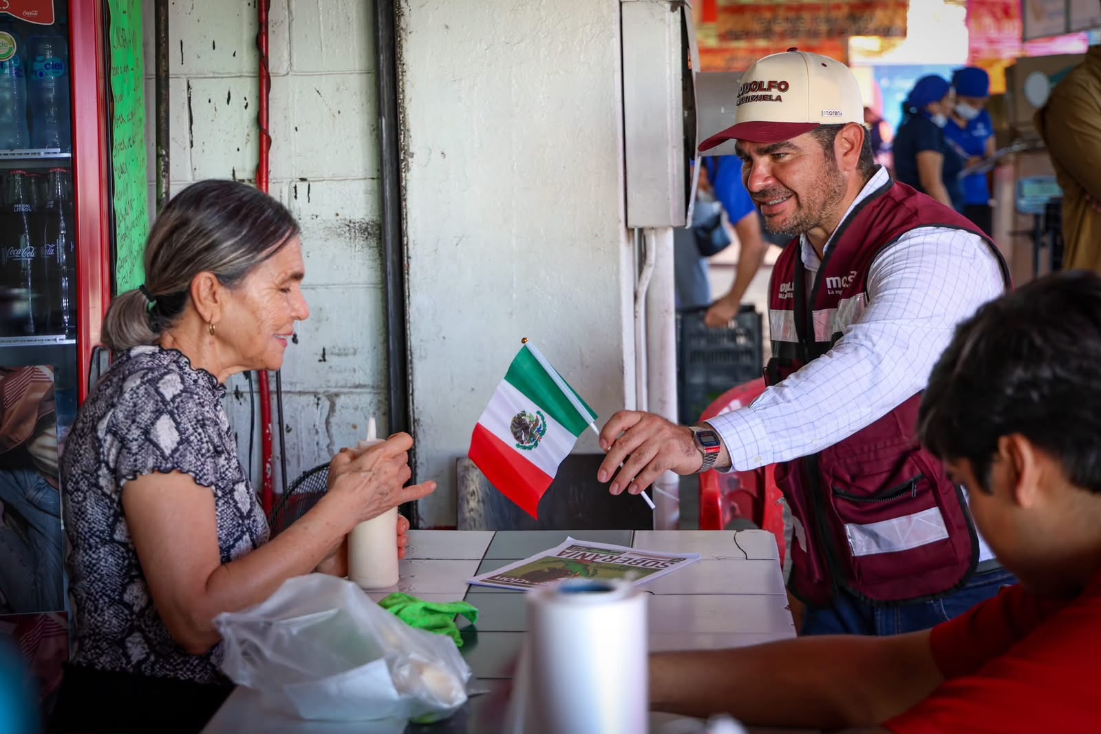 El Mercado de Abastos es ejemplo del esfuerzo que ponen los sinaloenses para salir adelante: Rodolfo Valenzuela