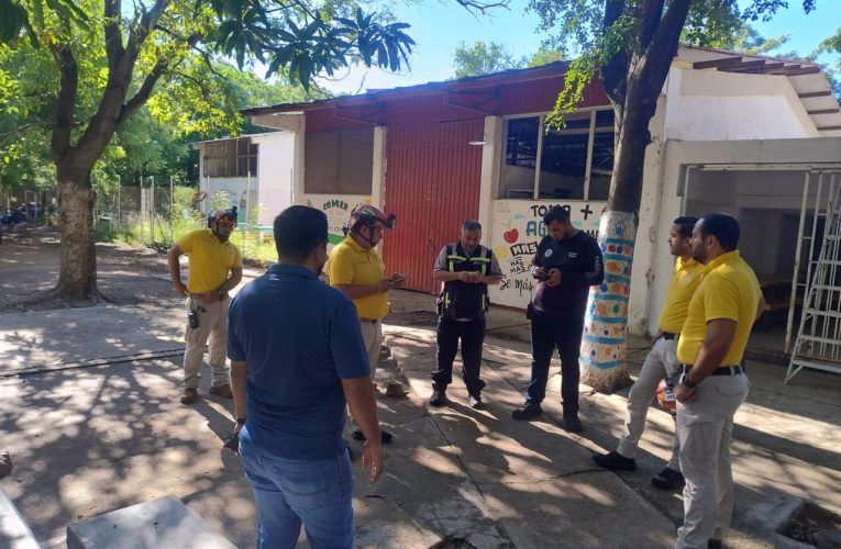 Protección Civil Municipal atiende contingencia por fuga de gas LP en la sindicatura de Costa Rica