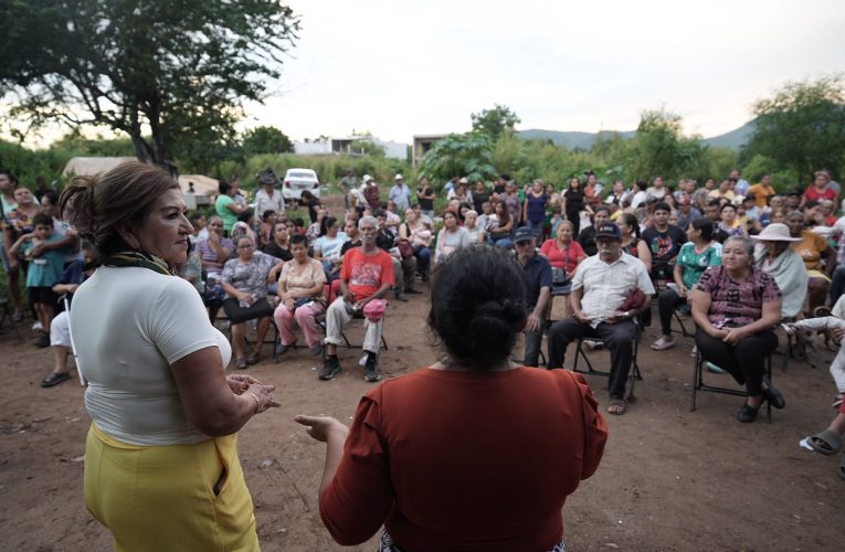 Los Mezcales necesita más inversión pública para mejorar su calidad de vida: Tere Guerra.